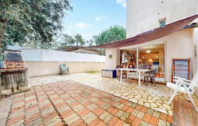 Pet Friendly Home In Saint-Georges-De-Didon